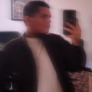 Meet your Posher, Alejandro